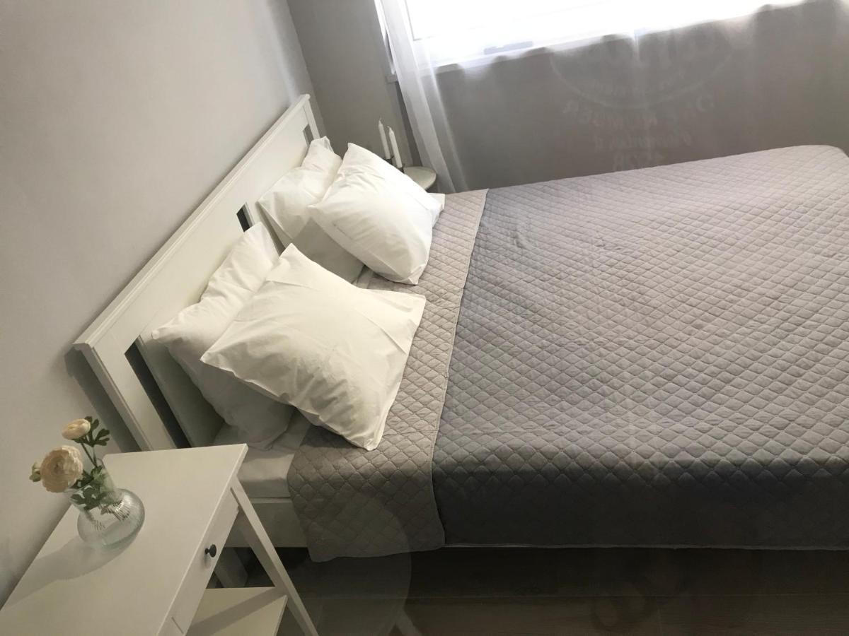 Eftopia Apartment Каламата Екстериор снимка