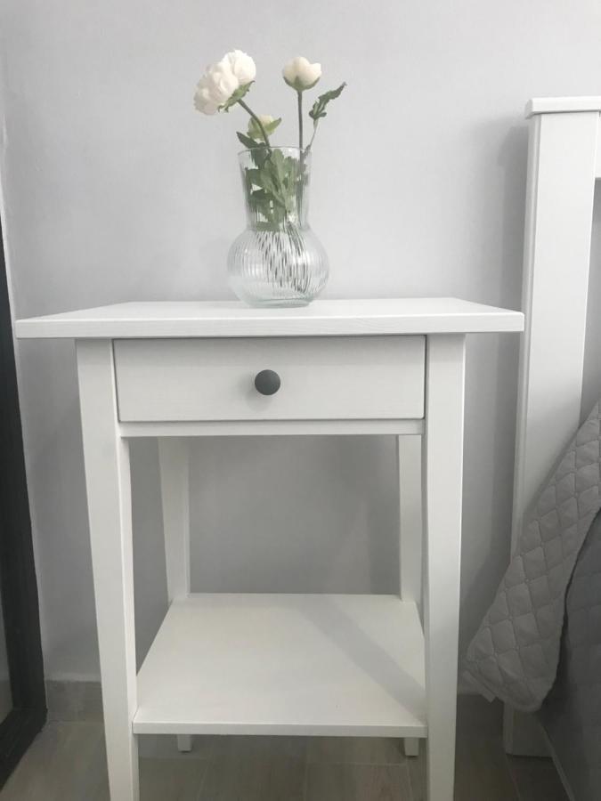 Eftopia Apartment Каламата Екстериор снимка