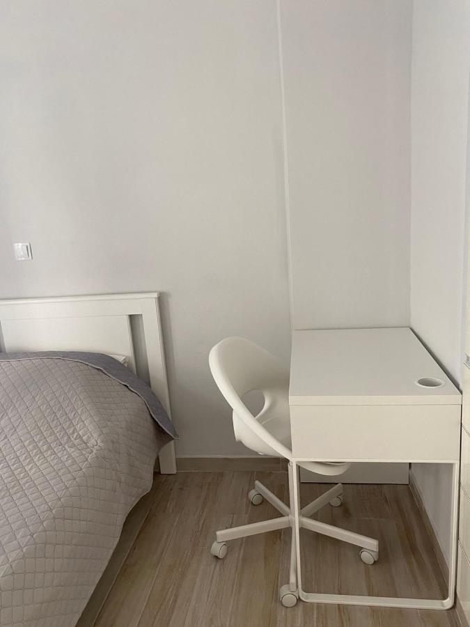 Eftopia Apartment Каламата Екстериор снимка